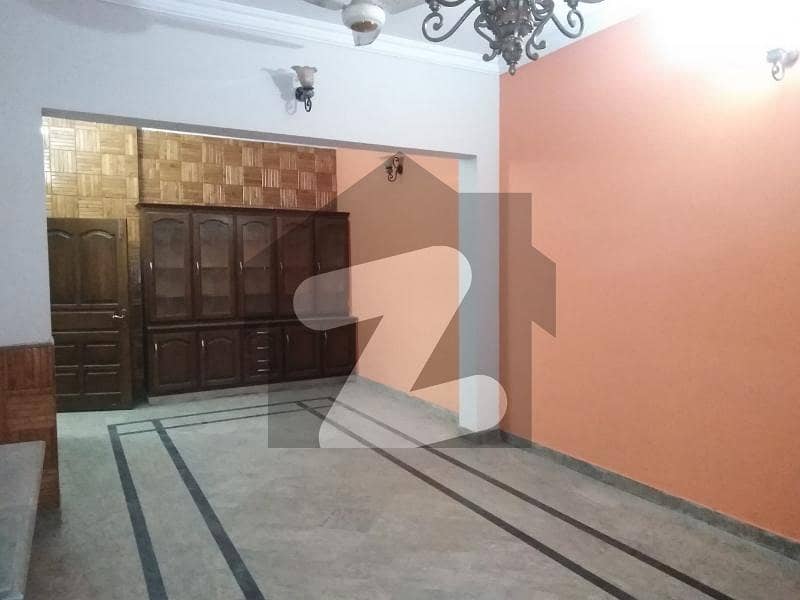 آئی ۔ 8 اسلام آباد میں 6 کمروں کا 14 مرلہ مکان 10.0 کروڑ میں برائے فروخت۔