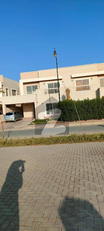 بحریہ ٹاؤن - پریسنٹ 27 بحریہ ٹاؤن کراچی,کراچی میں 3 کمروں کا 9 مرلہ مکان 1.55 کروڑ میں برائے فروخت۔