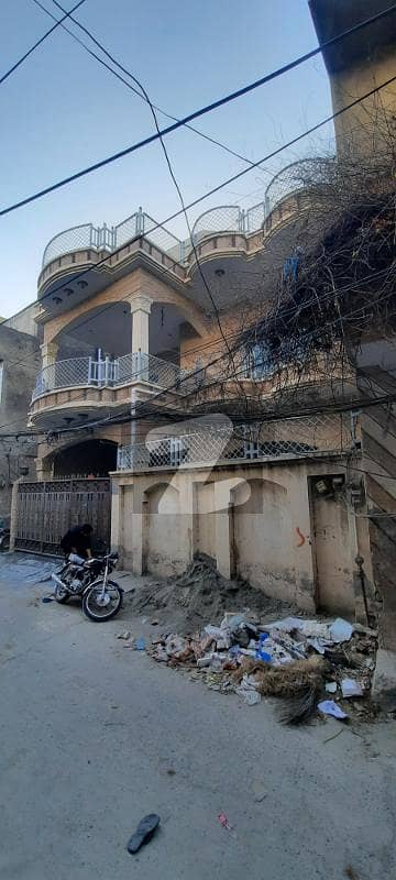 11 Marla Beautiful Used House In Samanabad Jinnah Colony