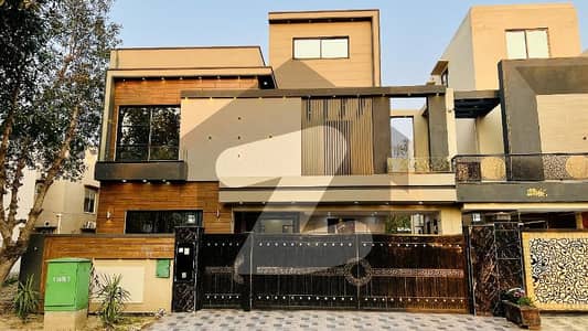 10 Marla Brand New Luxury House For Sale In Overseas B Facing Park Bahria Town Lahore