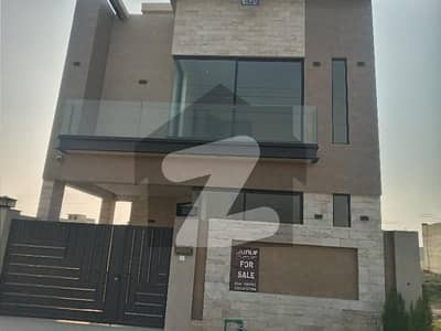 5 MARLA PRIME LOCATION BRAND NEW HOUSE FOR SALE IN DHA RAHBAR BLOCK F