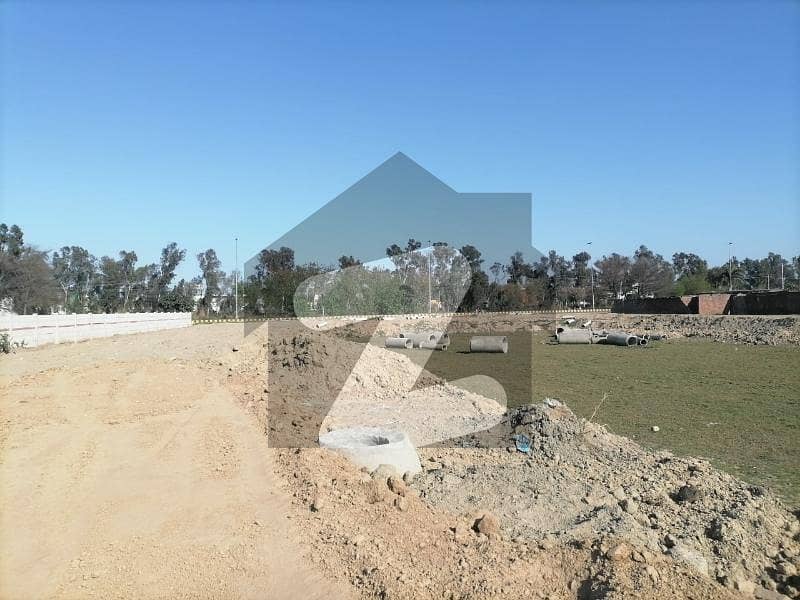 6 Marla Commercial Plot For Sale In Canal View Road