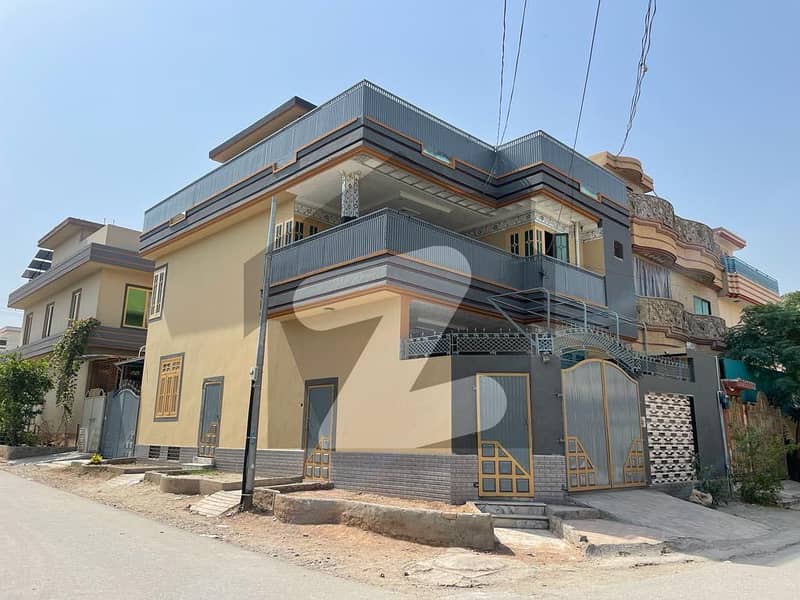 7 Marla Beautiful Corner House For Sale In Hayatabad