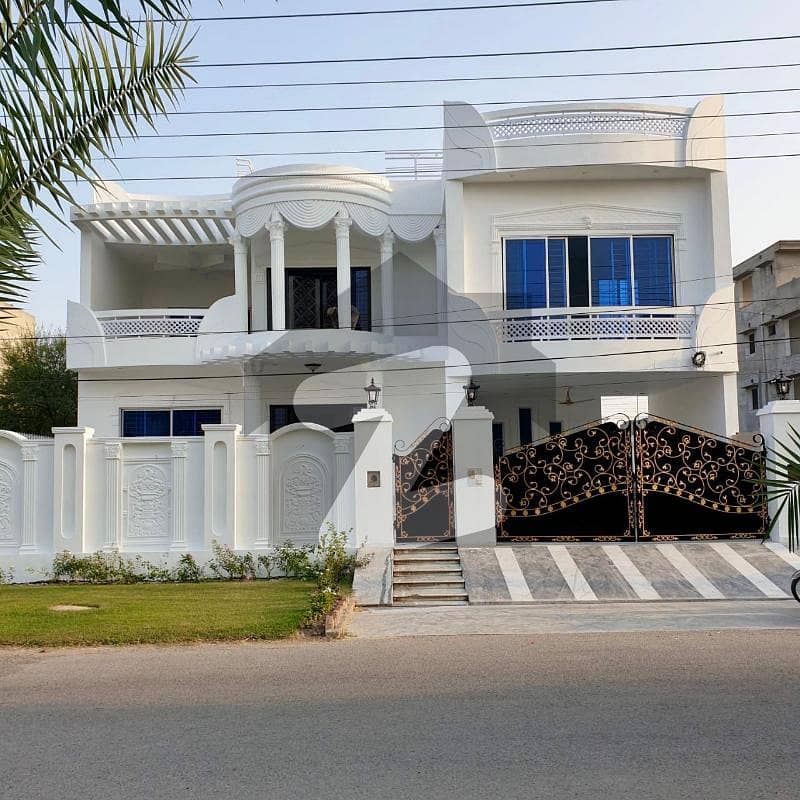 1 Kanal Classic House For Sale Opf