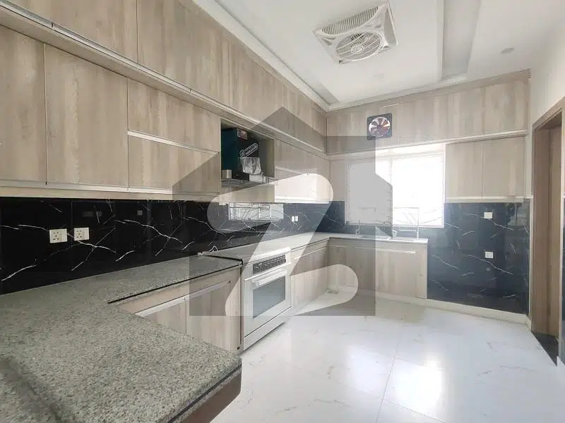Brand New Luxury Kanal Upper Portion Available For Rent