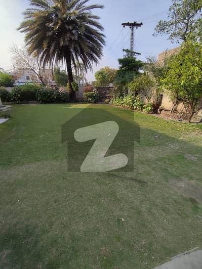 DHA Phase 2 Q-Block 2-Kanal Spanish Design Luxury Beautiful Bungalow With Basement Available For Rent