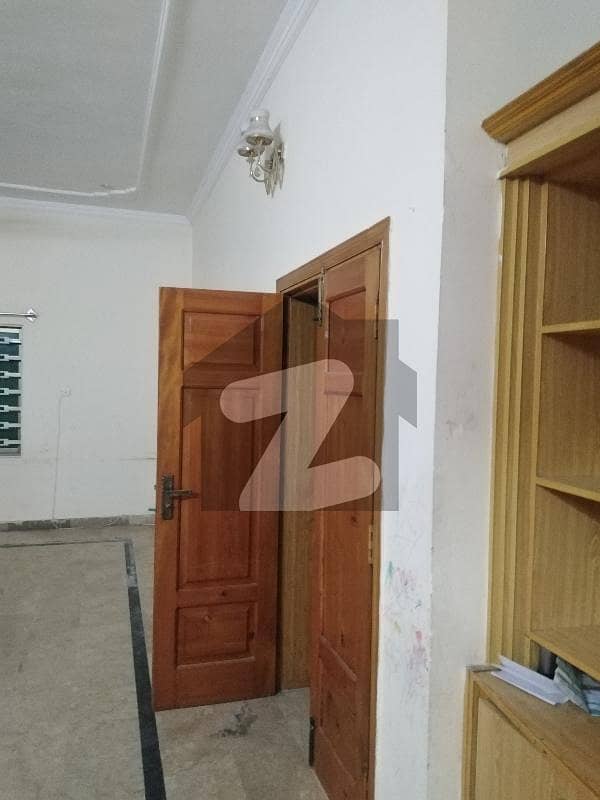گلریز ہاؤسنگ سوسائٹی فیز 4 گلریز ہاؤسنگ سکیم,راولپنڈی میں 2 کمروں کا 4 مرلہ مکان 1.0 کروڑ میں برائے فروخت۔