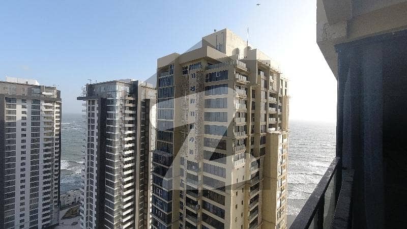 Prime Location In Emaar Reef Towers Flat Sized 2600 Square Feet For Rent