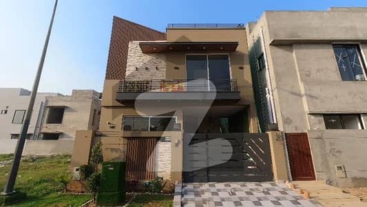 Centrally Located Prime Location House In DHA 9 Town - Block B Is Available For sale