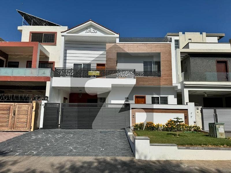 10 Marla Luxury House For Sell in G13 Islamabad