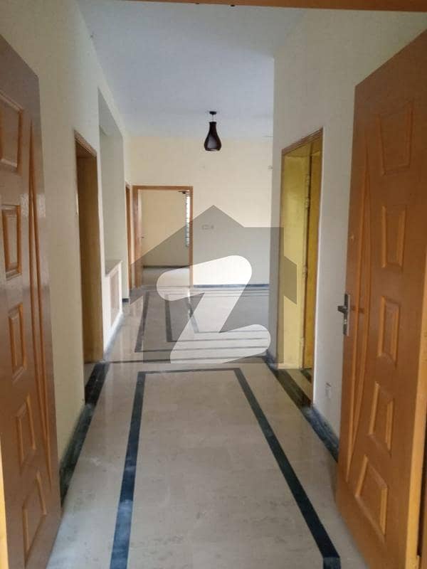 Neat and clean upper portion available for rent in pwd block c