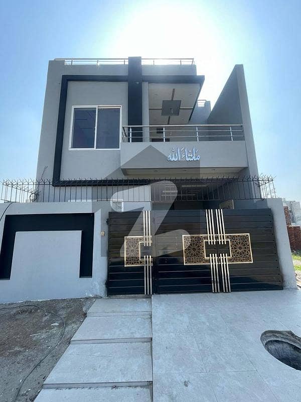 5 Marla Modern House for Rent in DHA Phase 5 Lahore