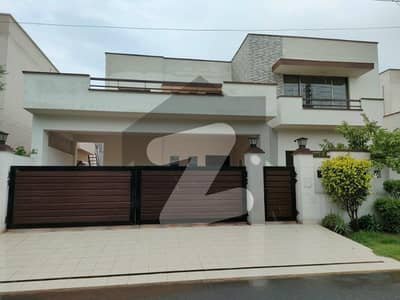 SUPERB LOCATION BRAND NEW 17 Marla 5 Bed House For Sale In Askari 10 Lahore