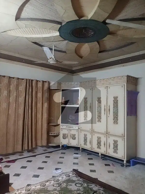 11 marla double story house available for sale in Muslim Town 1 sargodha Road Faisalabad