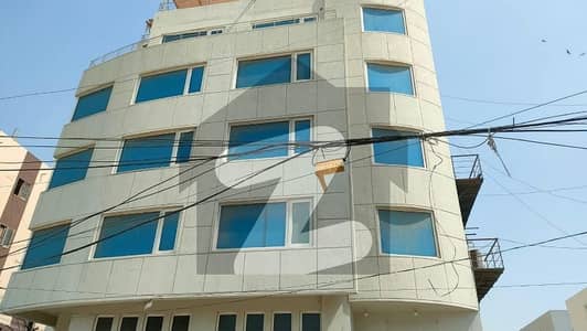 A Prime Location Building Of 200 Square Yards In Karachi