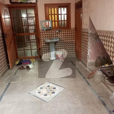 رفیع بنگلوز شاہ فیصل ٹاؤن,کراچی میں 5 کمروں کا 5 مرلہ مکان 1.1 کروڑ میں برائے فروخت۔