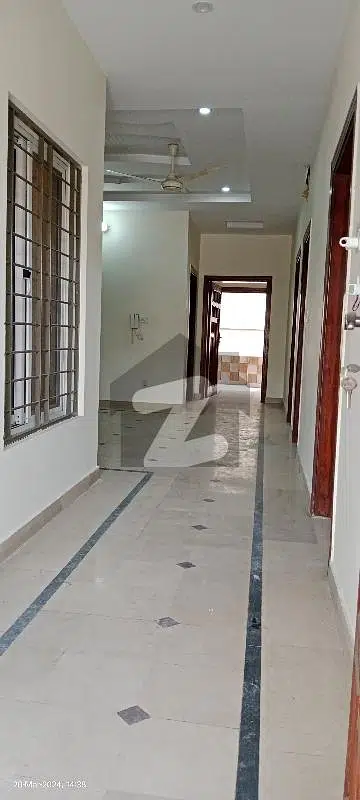 Luxury house available for rent in Media Town