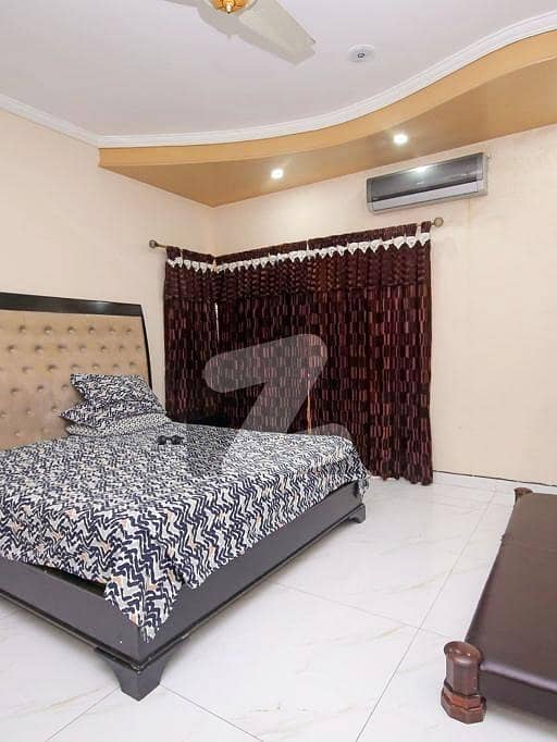 432 Square Feet 1 Fully Furnished Room For Rent