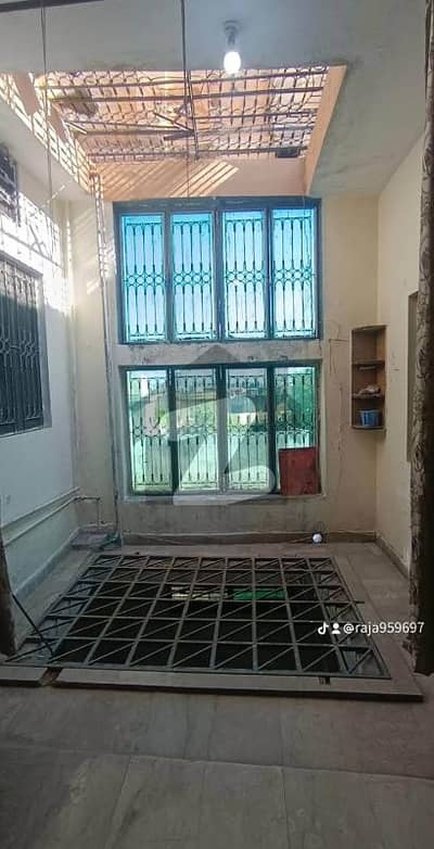 A beautiful and excellent constructed 3 Stories House 6 Marla covered area 3055 Sqft for sale with 42.5 feet front. Bed Rooms No. 7 Wash Rooms No 5 Drawing Dinning, Parking 2 Small Cars