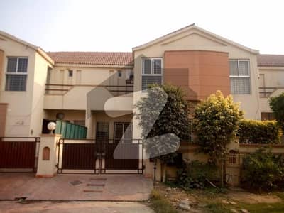 House For sale In Rs. 21000000