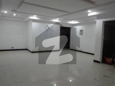 MODERN LIFESTYLE OFFICE IN MAIN BOAT BASIN BLOCK 7 CLIFTON ON REASONABLE PRICE