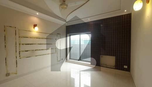1 Kanal House In DHA Defence For rent At Good Location