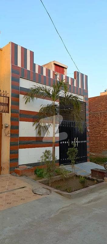 الرحمان گارڈن فیز 2 الرحمان گارڈن,لاہور میں 6 کمروں کا 7 مرلہ مکان 67.0 ہزار میں کرایہ پر دستیاب ہے۔