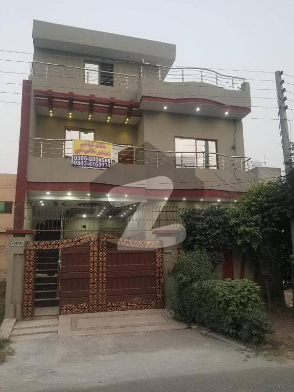 الرحمان گارڈن فیز 2 الرحمان گارڈن,لاہور میں 4 کمروں کا 6 مرلہ مکان 1.5 کروڑ میں برائے فروخت۔