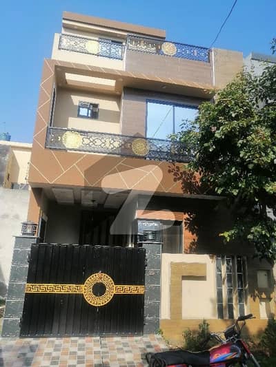 الجلیل گارڈن لاہور میں 3 کمروں کا 3 مرلہ مکان 95.0 لاکھ میں برائے فروخت۔
