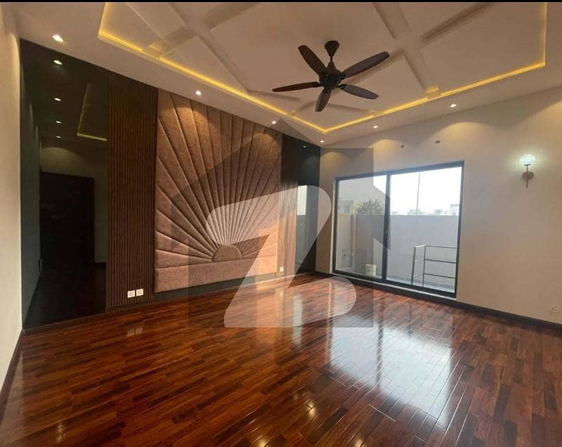 10 Marla Luxurious Full Basement House is available for Sale in DHA Phase 7 Block U Lahore
