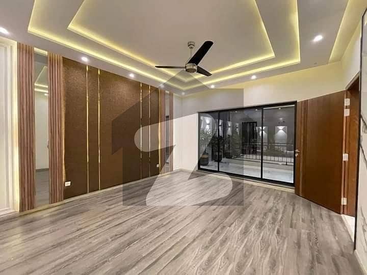1 Kanal Ultra Modern Design With Double Height Lobby House For Sale In Nespark Society