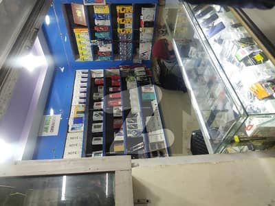 اسلام آباد - مری ایکسپریس وے اسلام آباد میں 2 مرلہ دکان 1.1 کروڑ میں برائے فروخت۔