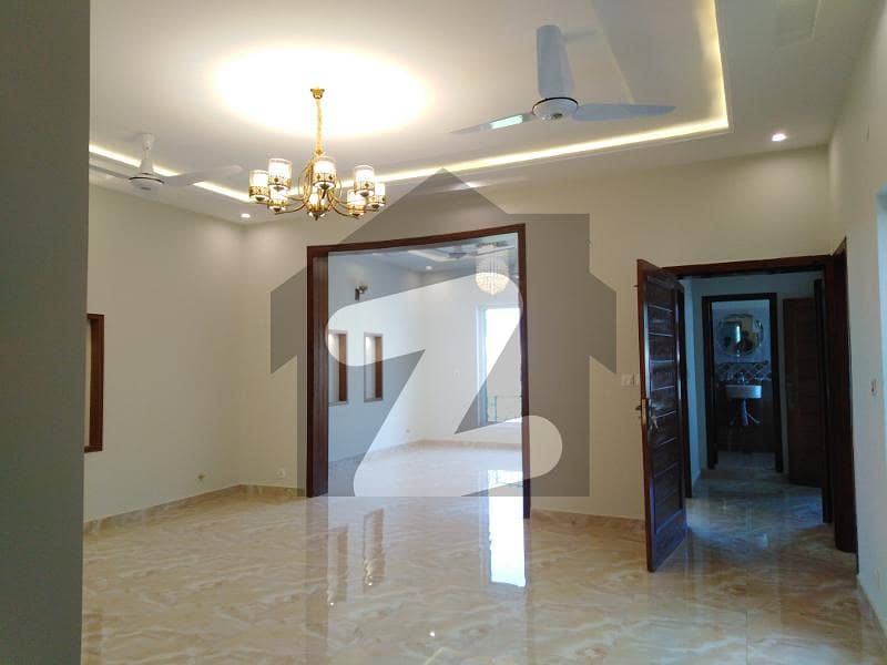 14 Marla Beautiful Upper Portion Available For Rent In G-10