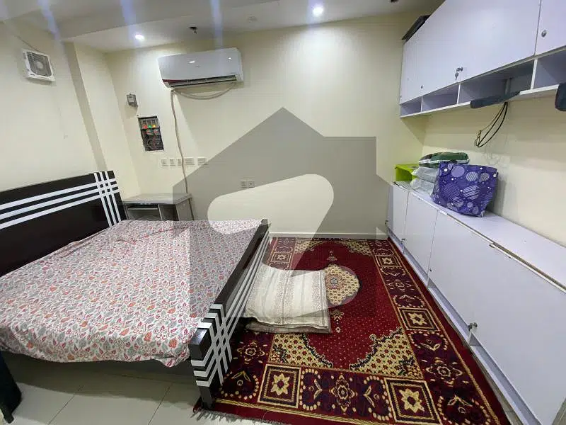 BAHRIA TOWN STUDIO SEPARATE FLAT FOR RENT ON 10K DEMAND