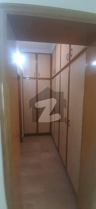 1 Kanal Well Maintained Upper Portion For Rent In DHA Phase 2 Block Q