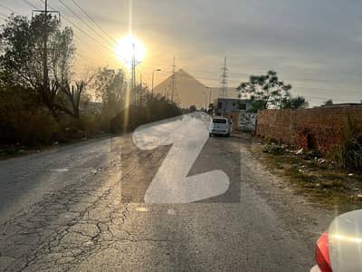 روہی نالہ روڈ لاہور میں 2 کنال صنعتی زمین 5.0 کروڑ میں برائے فروخت۔