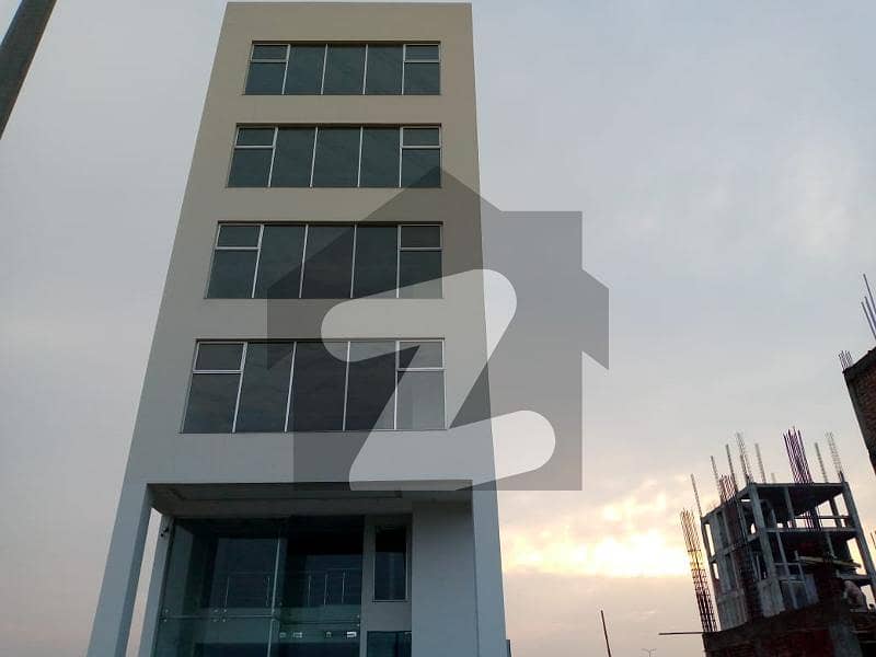 04 MARLA COMMERCIAL OFFFICE FOR RENT IN DHA PHASE 8