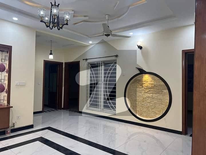 10 marla uper portion available for rent in g13 Islamabad in a very good condition