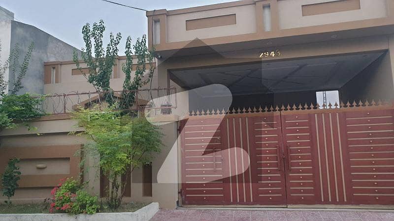 گلشن آباد راولپنڈی میں 3 کمروں کا 10 مرلہ مکان 1.45 کروڑ میں برائے فروخت۔