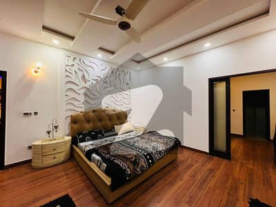 فیصل ٹاؤن ۔ بلاک اے فیصل ٹاؤن,لاہور میں 6 کمروں کا 1 کنال مکان 12.0 کروڑ میں برائے فروخت۔