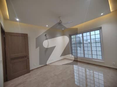 Bahria Enclave Sector C3 10 Marla Brand New House Available For Rent 10 KV Sollar Installed