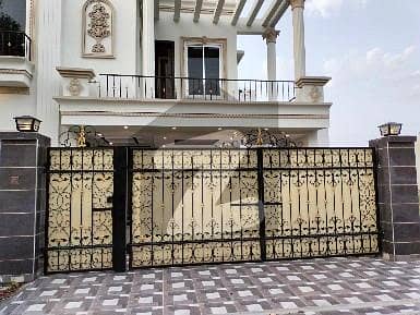 Bahria Orchard Phase 2 House Sized 10 Marla For Rent