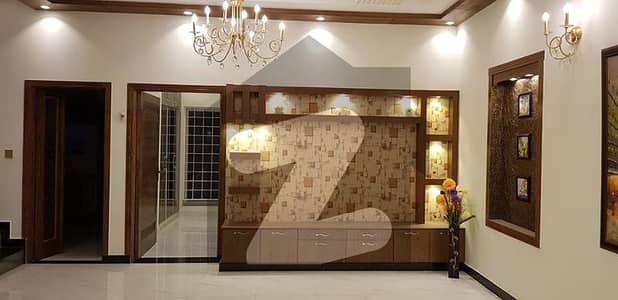 جزاک سٹی ملتان روڈ,لاہور میں 3 کمروں کا 3 مرلہ مکان 1.0 کروڑ میں برائے فروخت۔