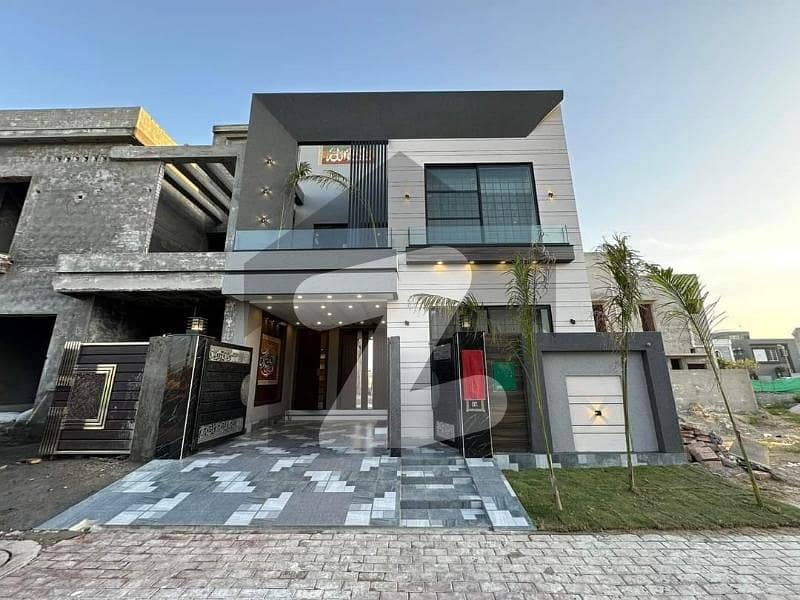 5 Marla Architecture Designer House Available For Sale