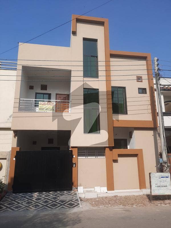 ایڈن ویلی - بلاک ای ایڈن ویلی,فیصل آباد میں 5 کمروں کا 5 مرلہ مکان 2.65 کروڑ میں برائے فروخت۔