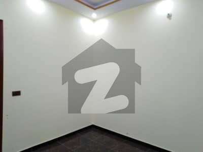 In Cantt Bazar 120 Square Yards House For sale