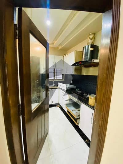 10 Marla Beautiful Bungalow For Rent In Pchs Near Dha Lahore