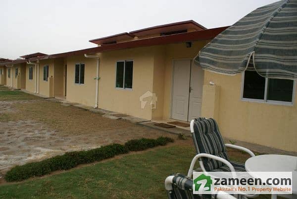 2 Beds Single Storey House for Sale
