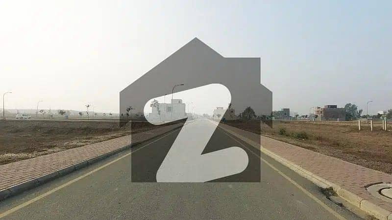 01 KANAL RESIDENTIAL PLOT FOR SALE POSSESSION UTILITY CHARGES PAID LDA APPROVED IN G-4 BLOCK PHASE 4 BAHRIA ORCHARD LAHORE