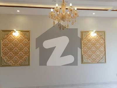 1 Kanal Well Maintained House's Upper Portion For Rent In Dha Phase 8